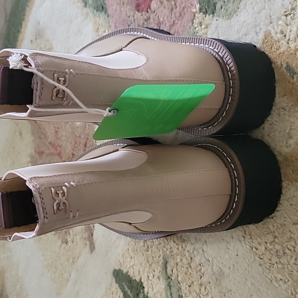 NEW SAM EDELMAN Lug Sole Goring Waterproof Laguna Round Toe Bootie Size 6 - Picture 5 of 12